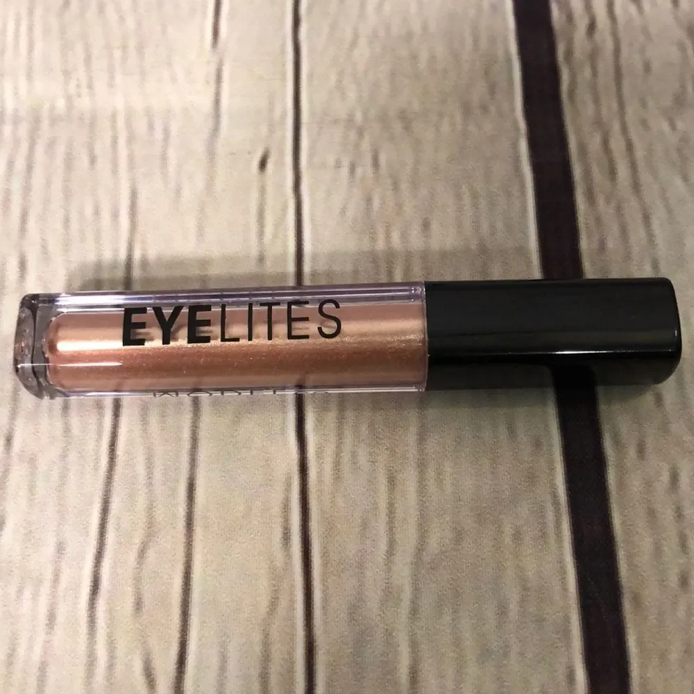 Model Co Eyelites Metallic Eyeshadow St Barts New in Box
